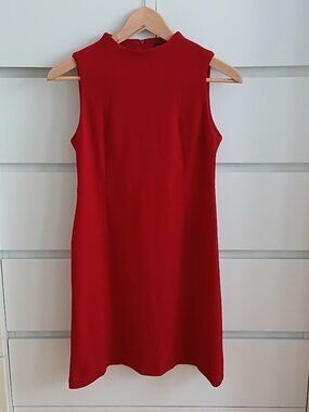 GFF Gianfranco Ferre Red Wool Shift Dress size -euro 42/ 6-8 US - made in Italy
